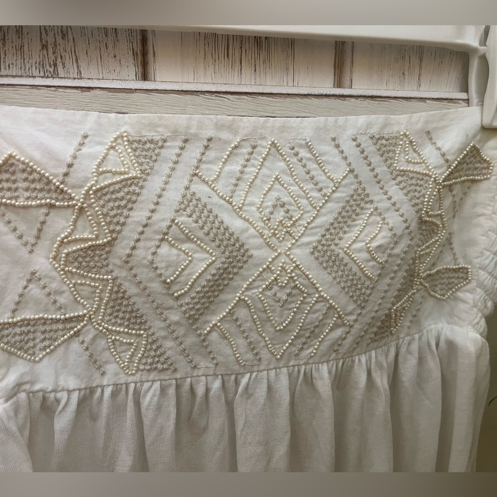 American Eagle Outfitters White Strapless, Tie Back, Beaded Babydoll Top, Size S - Picture 2 of 8